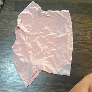 Pink cropped tee